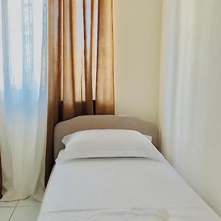 Geranium Apartments Ksamil Eksteriør bilde