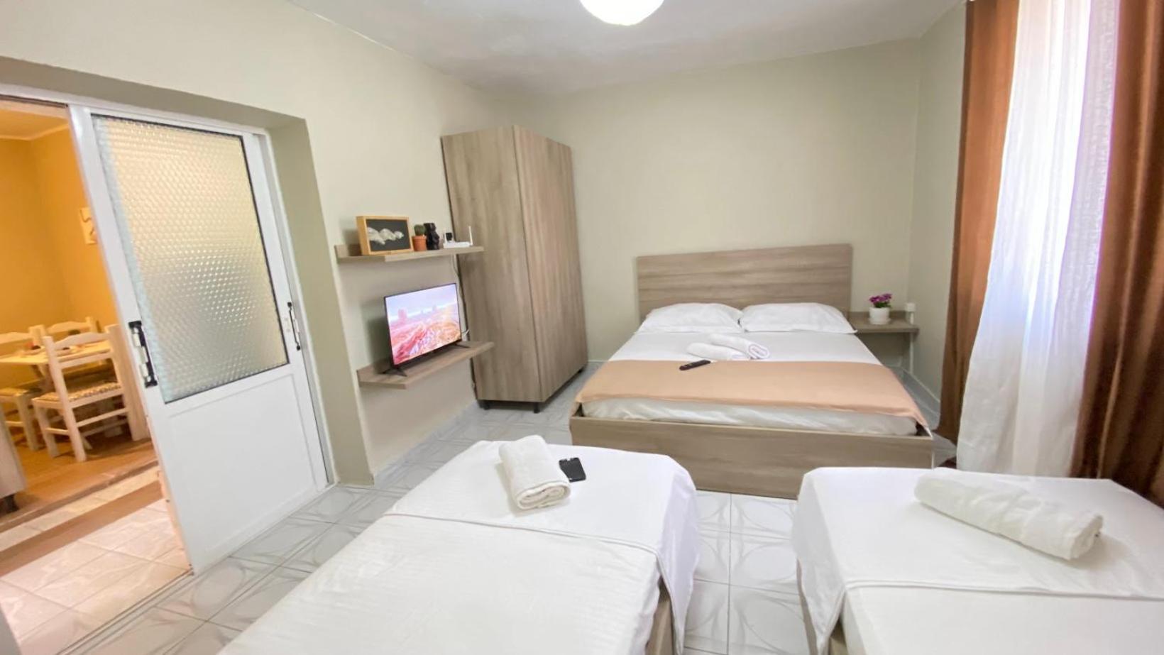 Geranium Apartment *