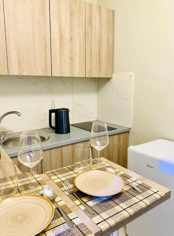 Apartment Geranium Ksamil